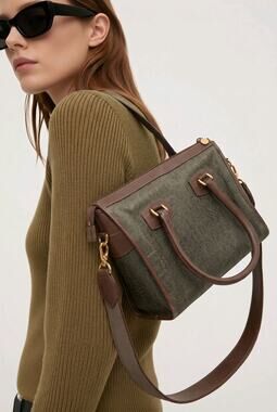 Gucci Vintage GG Monogram Canvas Tote Bag Detachable Strap Gold Hardware